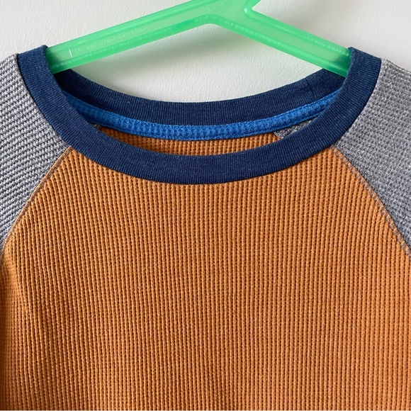 Old Navy Boys Thermal Knit Raglan Long Sleeve T-Shirt - Yellow, Grey, & Navy - Picture 3 of 7